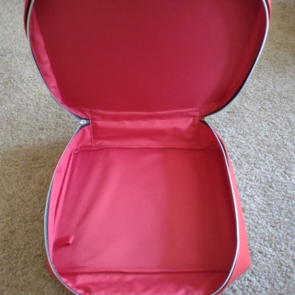 NEW 2019 Estee Lauder Large Red Toiletries Wash Make-up Cosmetics Bag Suits card - Picture 7 of 8